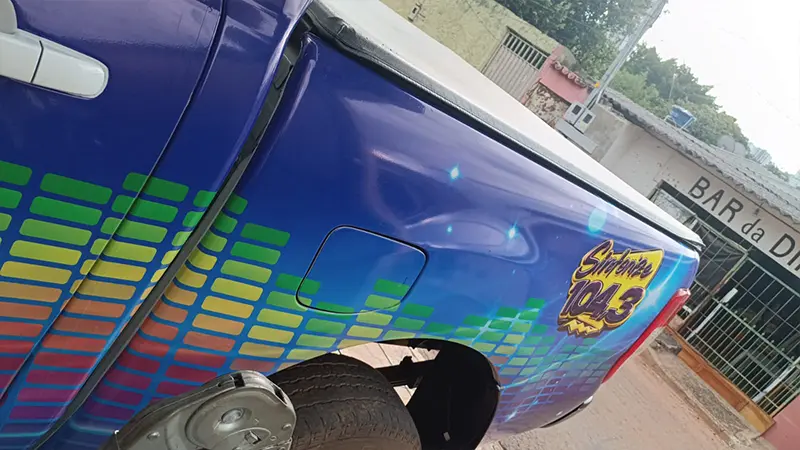 Plotagem de veículo 6
